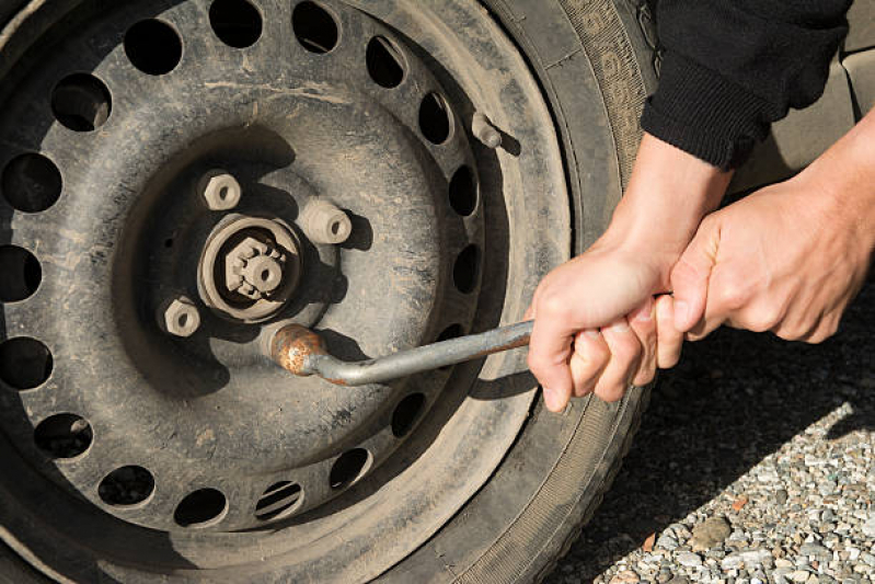 Oficina para Trocar Pneu do Carro Navegantes - Trocar o Pneu do Carro