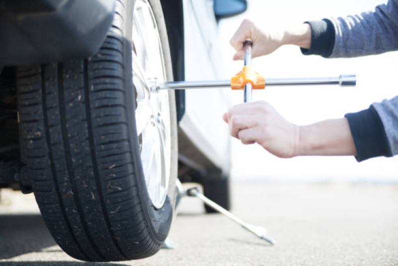 Qual o Valor para Trocar Pneus Várzea do Ranchinho - Trocar o Pneu do Carro